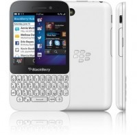 Celular BlackBerry Q5 8GB