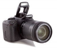 Câmera Digital Canon EOS REBEL T3I