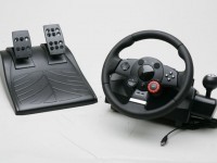 Joystick / Controle Logitech DRIVING FORCE GT